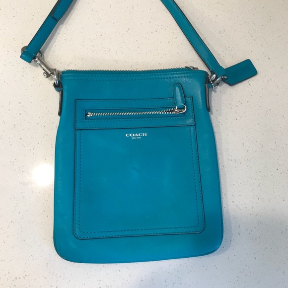 turquoise crossbody bag